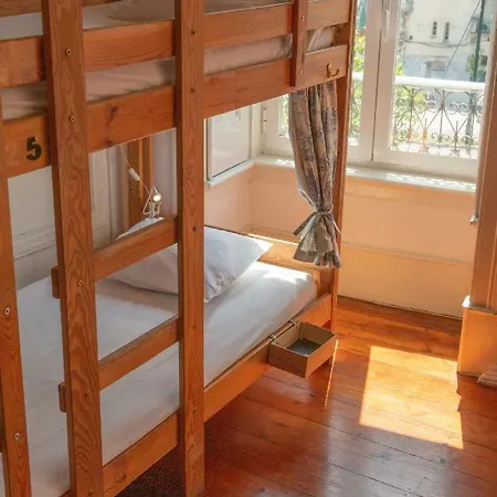 Nest House * Lisboa